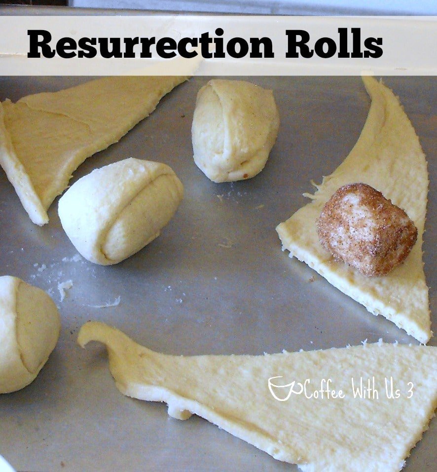 Resurrection Rolls teach that Jesus is alive! www.coffeewithus3.com #easter 