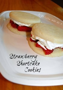 Strawberry Shortcake Cookies- Oh these are heavenly! #strawberry 