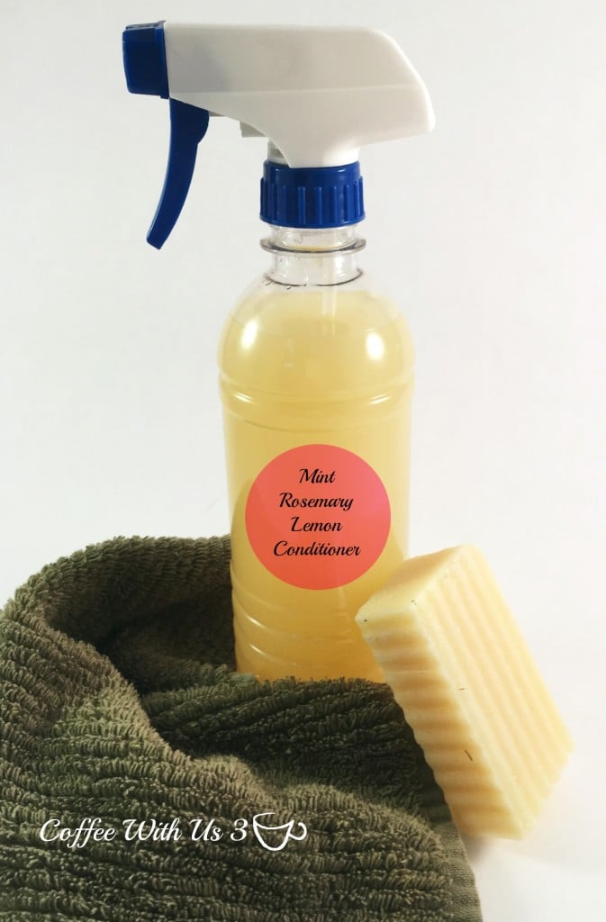 Homemade Natural Hair Conditioner | This DIY conditioner is simple to make and a great alternative to unnatural store bought conditioner that has chemicals in it that are bad for your hair and you. There is recipes for both blonde hair & darker colors of hair. Essential oils are used to scent the conditioner, so it will leave your hair smelling wonderful without chemicals! Click the pin to get the directions!