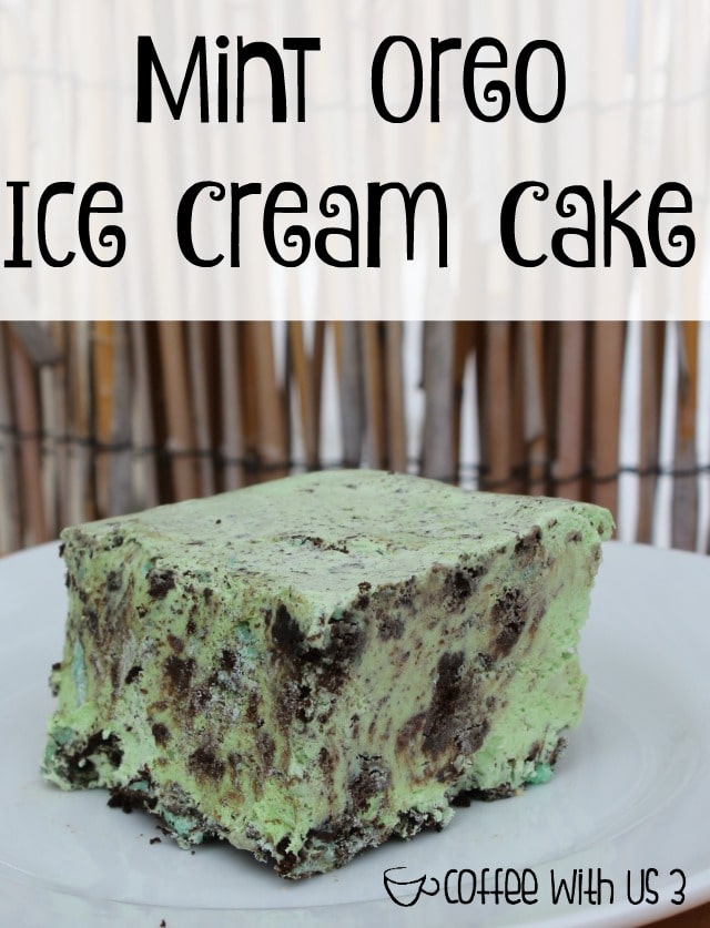 Easy, minty & chocolaty this Mint Oreo Ice Cream cake is sure to please! 