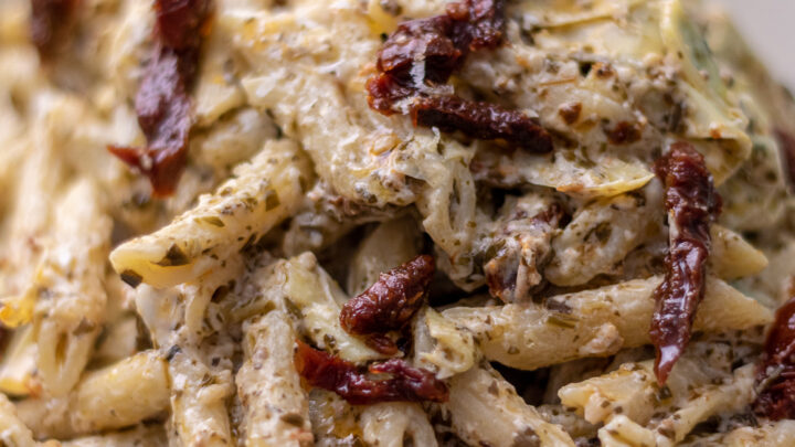 Image for Creamy Pesto and Goat Cheese Pasta
